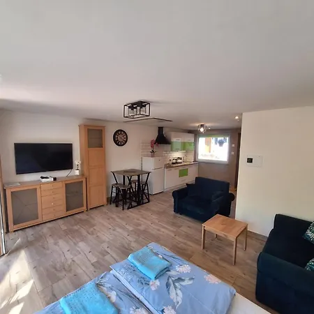 Apartment Z Tarasem Nad Strumykiem *